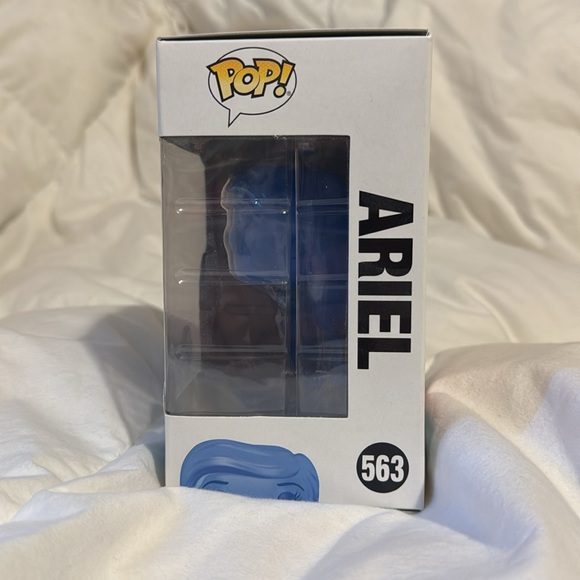 Special edition Little Mermaid Funko Pop - Picture 3 of 7